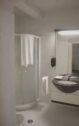 Basic Tek Kişilik Oda, 1 Yatak Odası, Sigara İçilmez, Banyolu/Duşlu