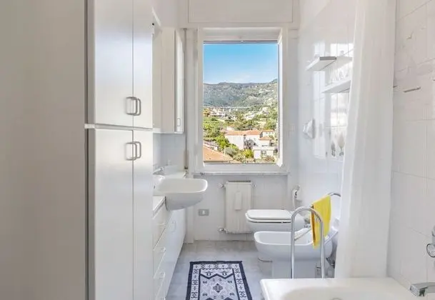 Family Apart Daire, Birden Çok Yatak (Borgo Apartment few min. from sea)