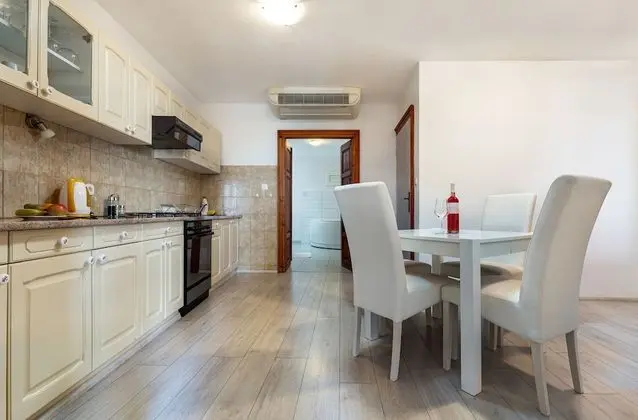 Apart Daire, 1 Yatak Odası, Vadi Manzaralı