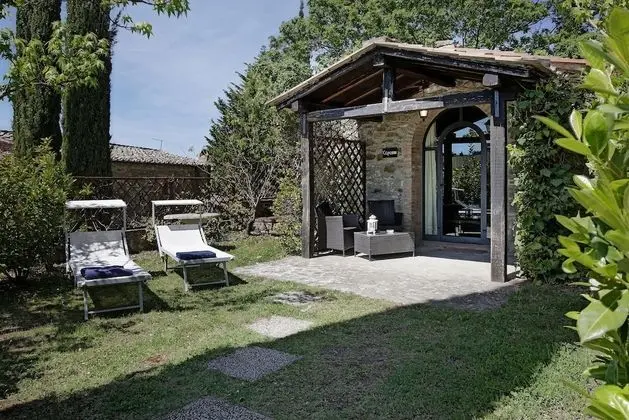 Superior Tek Büyük Yataklı Oda, Bahçe Manzaralı