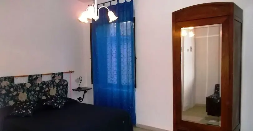 Traditional Triple Room with 1 Double Bed and 1 Single Bed