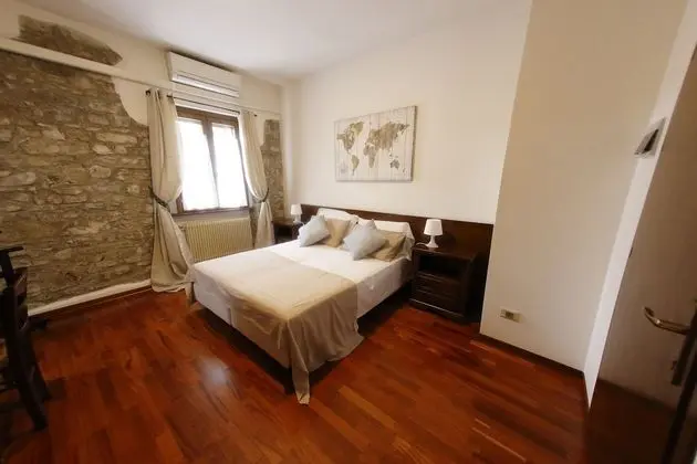 Tek Büyük veya İki Ayrı Yataklı Oda