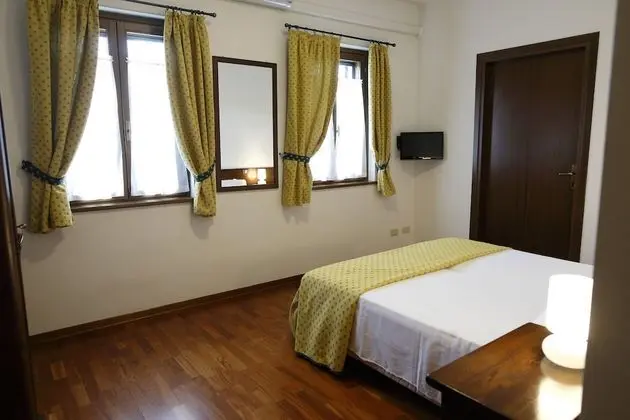 Tek Büyük veya İki Ayrı Yataklı Oda