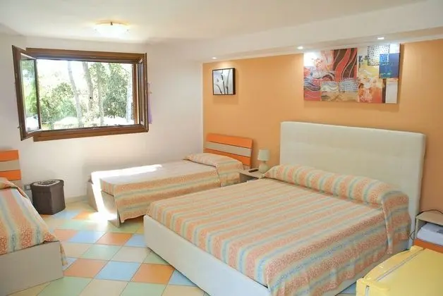 Dört Kişilik Oda, Bahçe Manzaralı