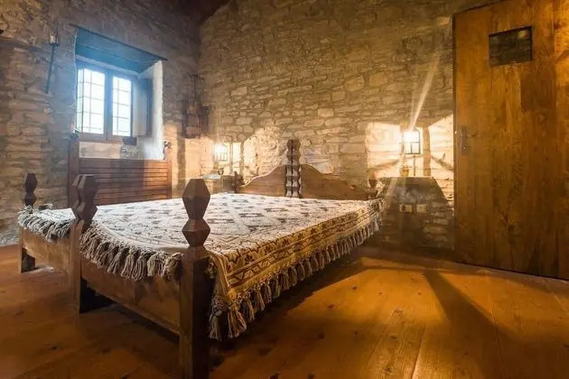 Tek Büyük Yataklı Oda