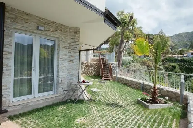 Panoramic Tek Büyük Yataklı Oda, Kısmi Deniz Manzaralı