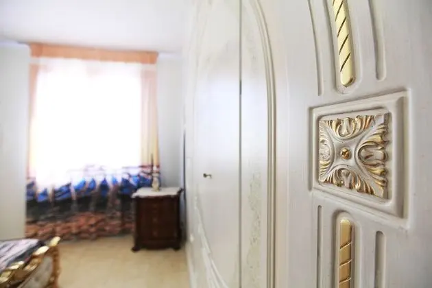 Classic Tek Büyük Yataklı Oda