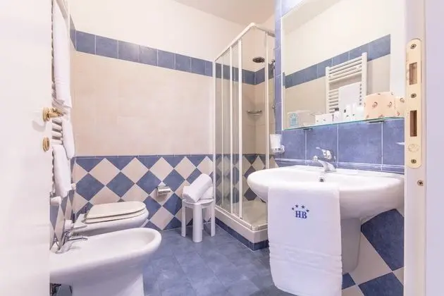 Standard Tek Büyük veya İki Ayrı Yataklı Oda
