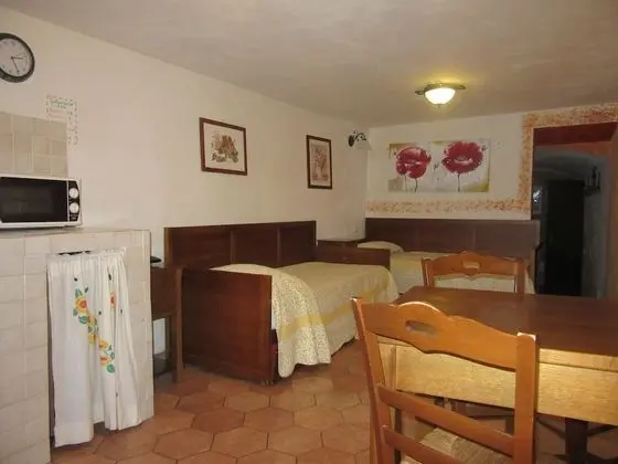 One Bedroom Apartment for 4 people B4