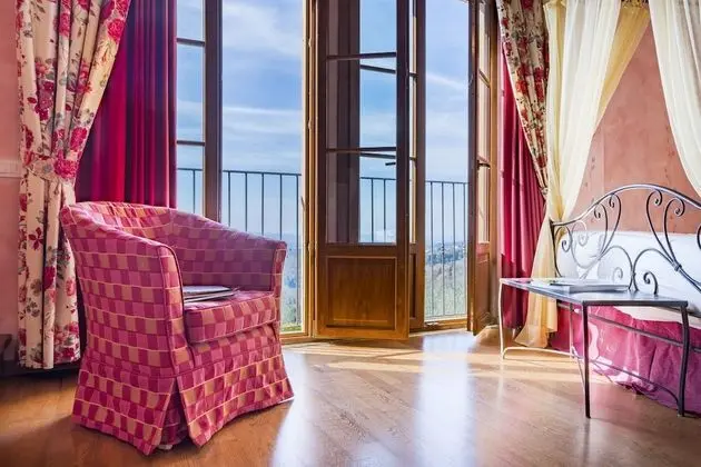 Junior Stüdyo Süit