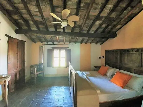 Classic Tek Büyük veya İki Ayrı Yataklı Oda