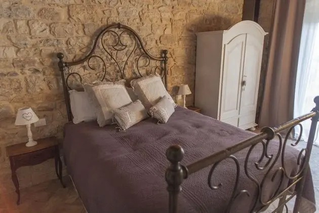 Tek Büyük Yataklı Oda, Veranda, Bahçe Manzaralı