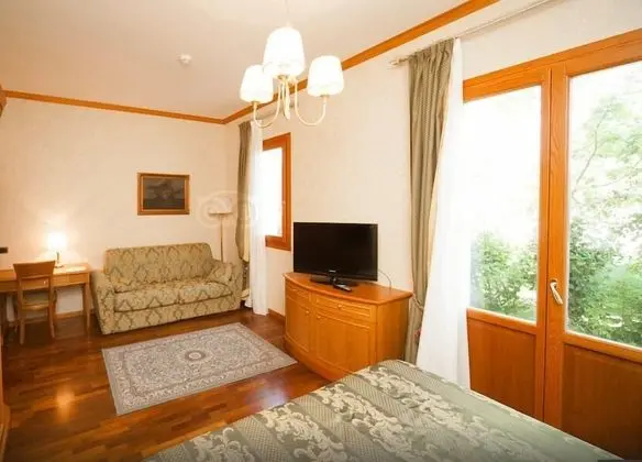 Standard Üç Kişilik Oda