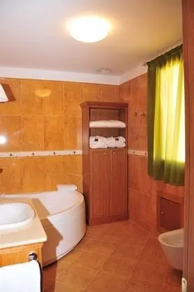 Standard Üç Kişilik Oda