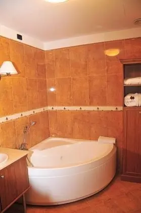 Standard Üç Kişilik Oda