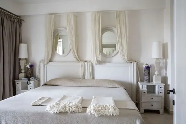 Casa, garden area (Casa Bella)