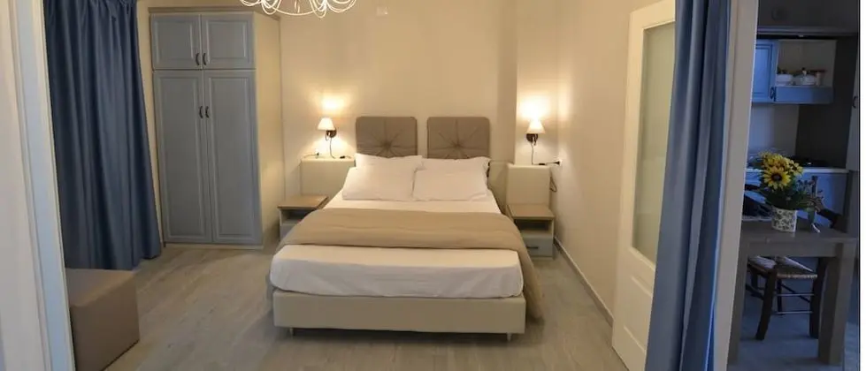 Junior Stüdyo, Zemin Kat