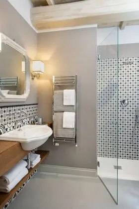 Superior Tek Büyük Yataklı Oda