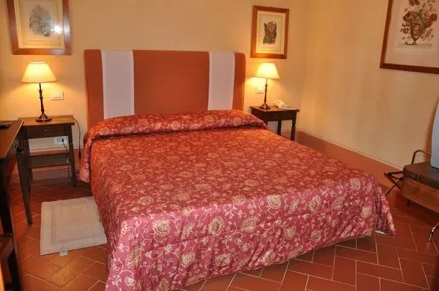 Comfort Tek Büyük Yataklı Oda