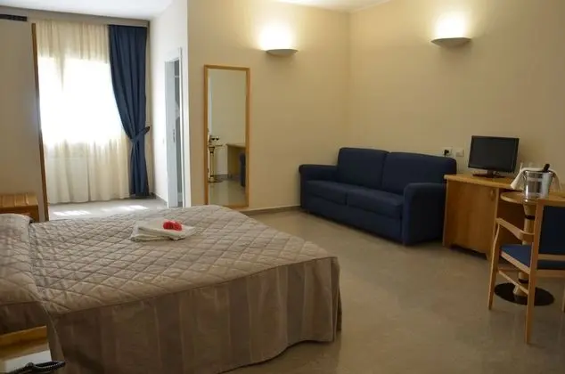 Tek Büyük veya İki Ayrı Yataklı Oda