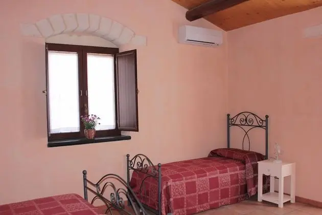 Comfort Üç Kişilik Oda, Bahçeli