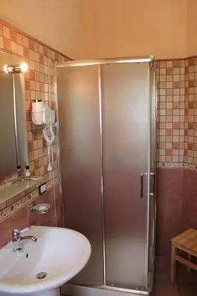 Comfort Üç Kişilik Oda, Bahçeli