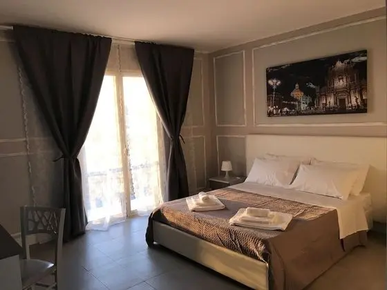 Tek Büyük Yataklı Oda, Balkon