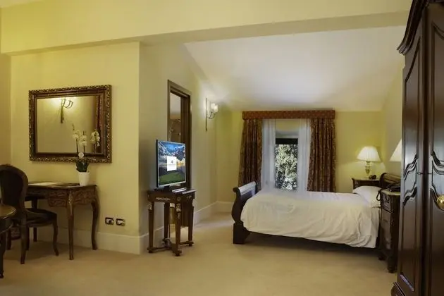 Superior Oda, 1 Büyük (Queen) Boy Yatak