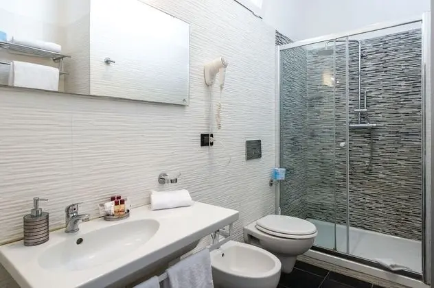 Tek Büyük veya İki Ayrı Yataklı Oda