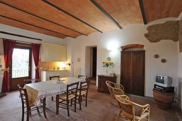 Apart Daire, 2 Yatak Odası, Teras, Bahçe Manzaralı