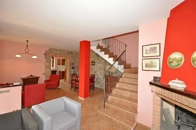 Villa, 3 Yatak Odası (Via Valle Figliola 38A)