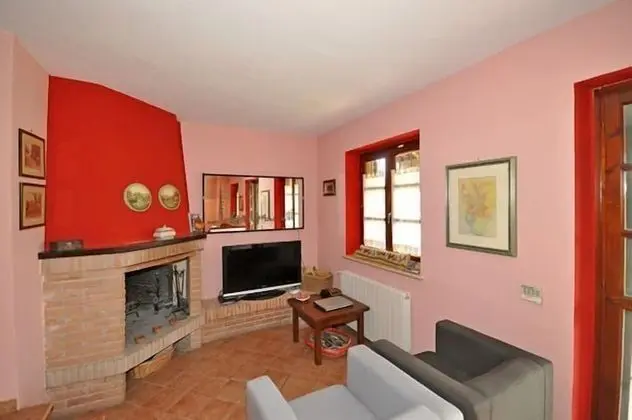 Villa, 3 Yatak Odası (Via Valle Figliola 38A)