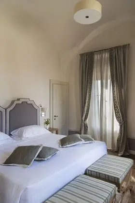 Deluxe Tek Büyük Yataklı Oda (Premium)