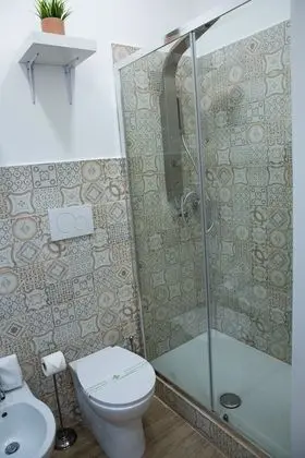 Elite Tek Büyük Yataklı Oda