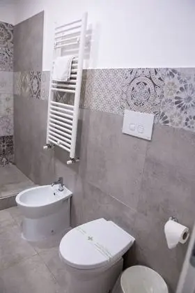 Elite Tek Büyük Yataklı Oda