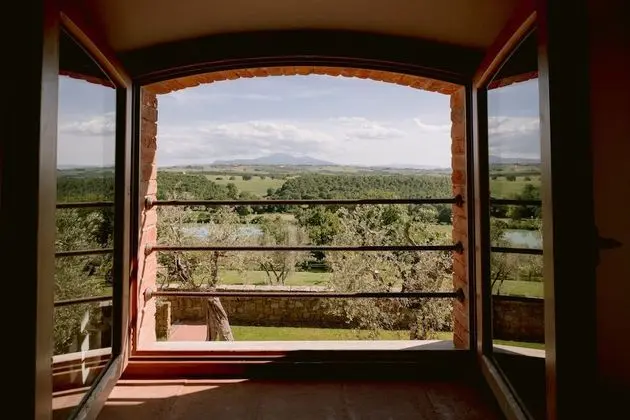 Classic Tek Büyük veya İki Ayrı Yataklı Oda (Maurino 2)