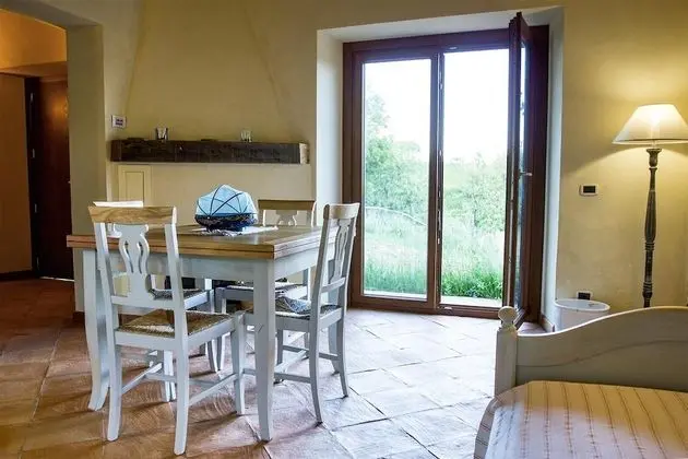 Tek Büyük Yataklı Oda (Il Fienile Nord)