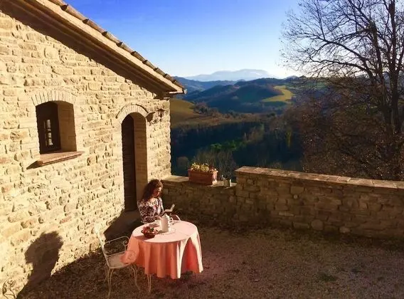 Romantic Tek Büyük Yataklı Oda