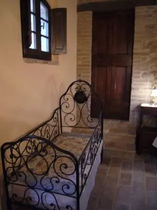 Romantic Tek Büyük Yataklı Oda
