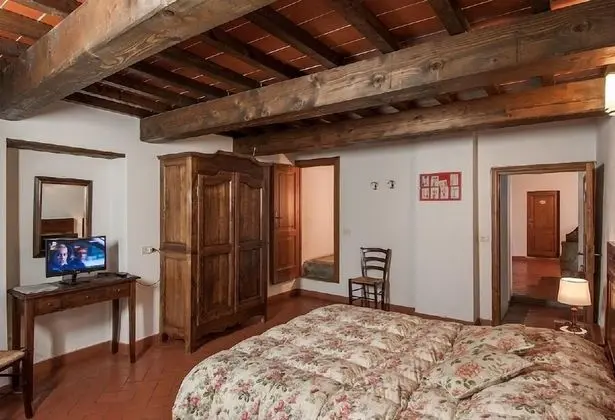 Dört Kişilik Oda (Papavero)