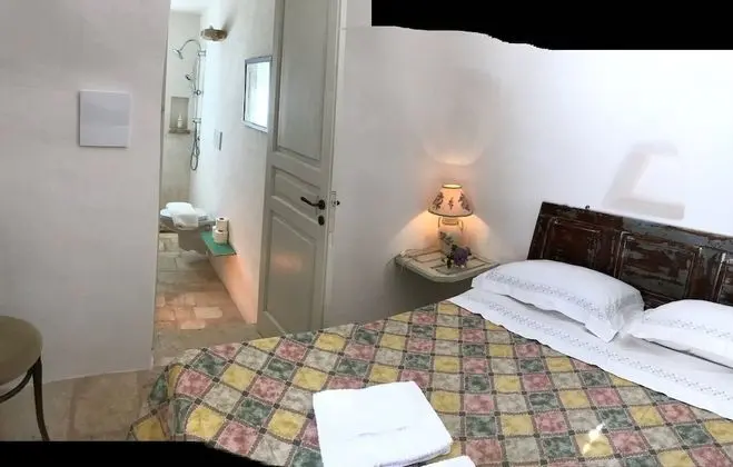 Romantic Tek Büyük veya İki Ayrı Yataklı Oda (Orione)