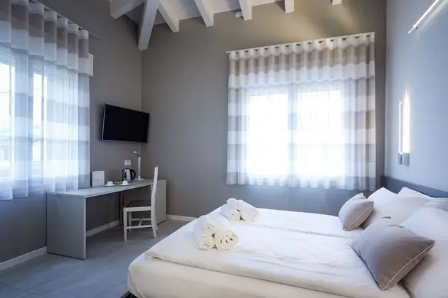 Tek Büyük Yataklı Oda (Torre)