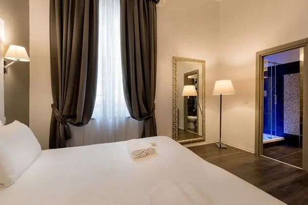 Comfort Tek Büyük Yataklı Oda