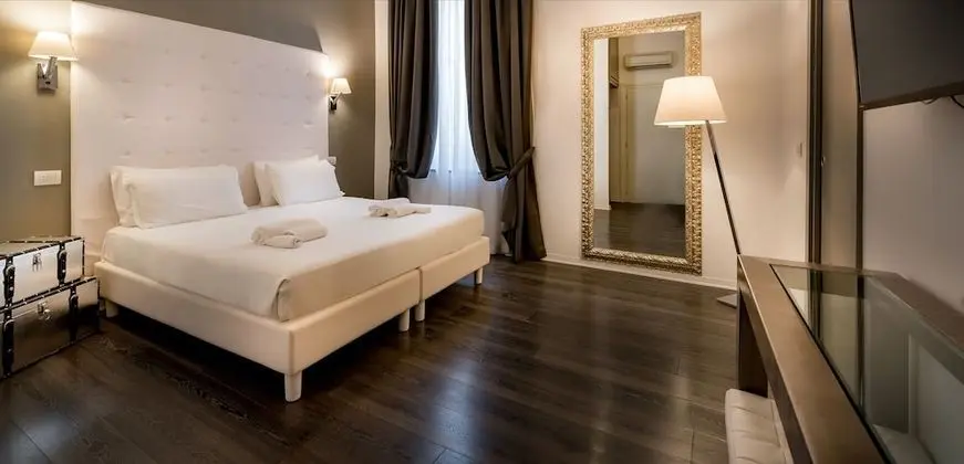 Junior Oda, Sıcak Su Küveti