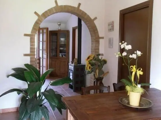 Apart Daire, 1 Yatak Odası, Mutfak, Bahçeli