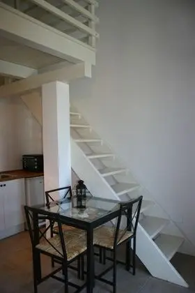 Stüdyo, Küçük Mutfak, Bahçeli