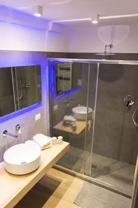 Dört Kişilik Oda, Teras