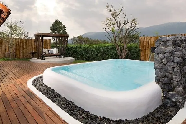 Boribot Moutain Pool Villa