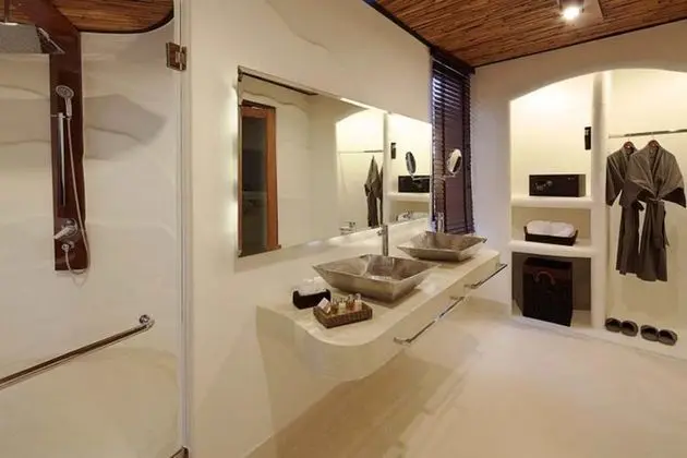 Boribot Panoramic Suite