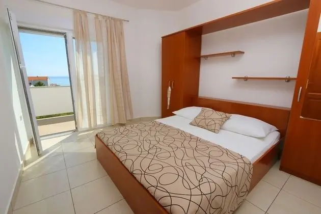 Apart Daire (Boris - 150 m from beach - A5(4+1))